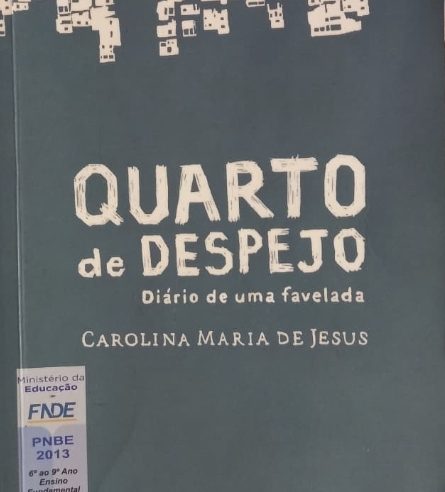 QUARTO de DESPEJO